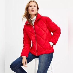LOFT Quilted Puffer Jacket in Red Size M